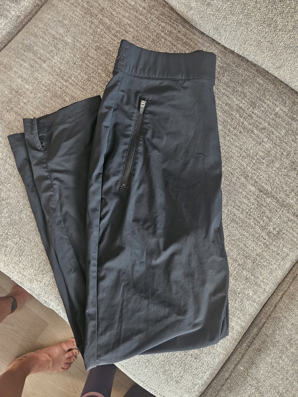 Tommy Bahama Black Zip Pocket Joggers